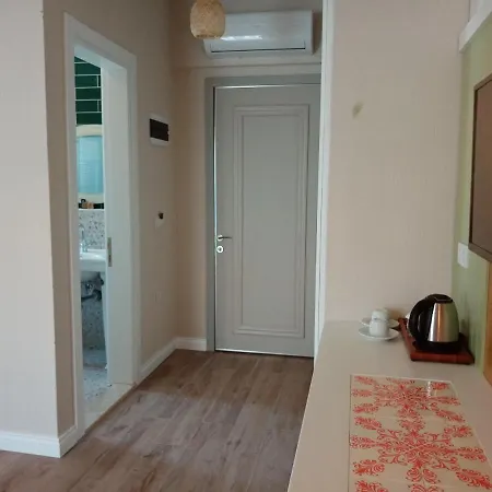 Hotel Dolphin Park 3*