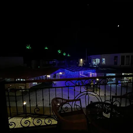 Dolphin Park Hotel 3*