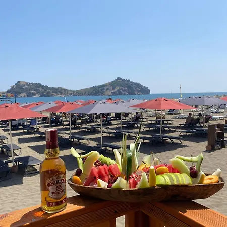 Dolphin Park Hotel 3*