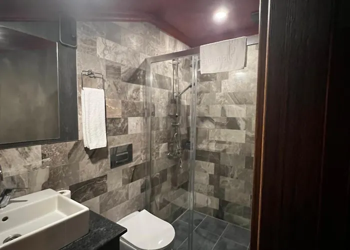 Hotel Dolphin Park 3*