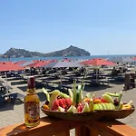 Dolphin Park Hotel 3*