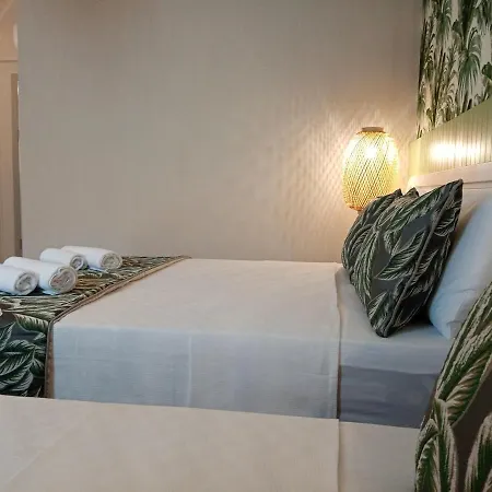 Hotel Dolphin Park Ula
