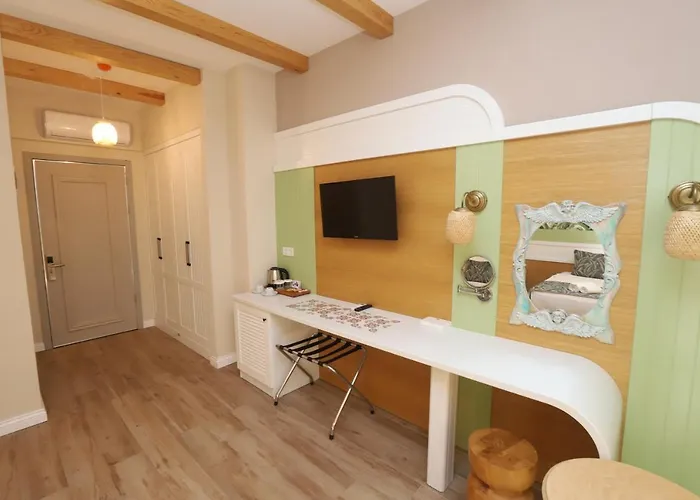 Szálloda Dolphin Park 3*